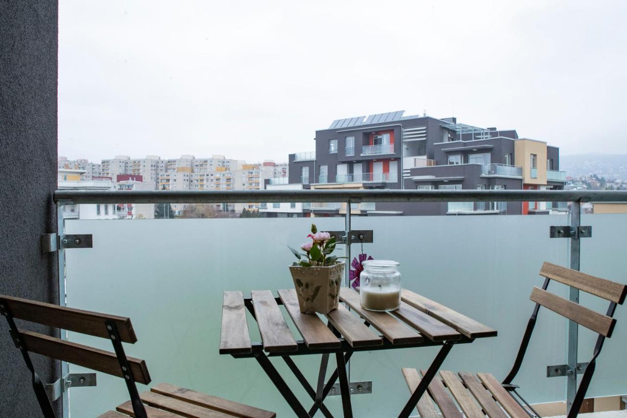 Sasadpark'S New Apartment In The West Part Of Buda Budapest Eksteriør billede